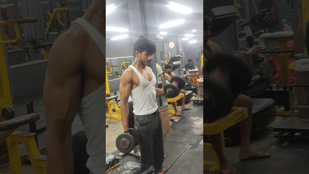 अपनी मेहनत से जिम में प्रगति करें 💪 | मोटिवेशनल वीडियो