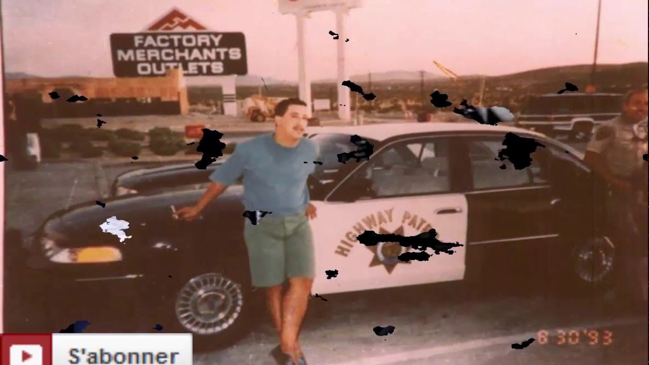 Cheb Hasni: Iconic Raï Singer 🎶