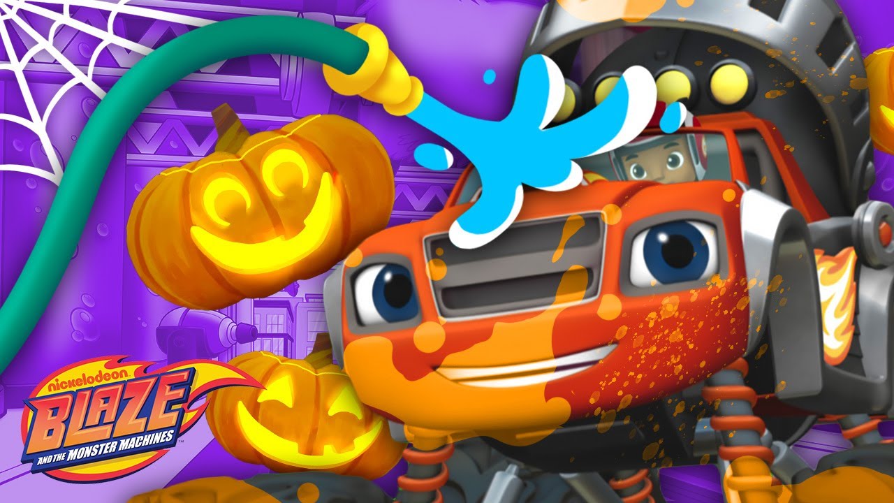 Blaze's Spooktacular Halloween Car Wash Surprise! 🎃