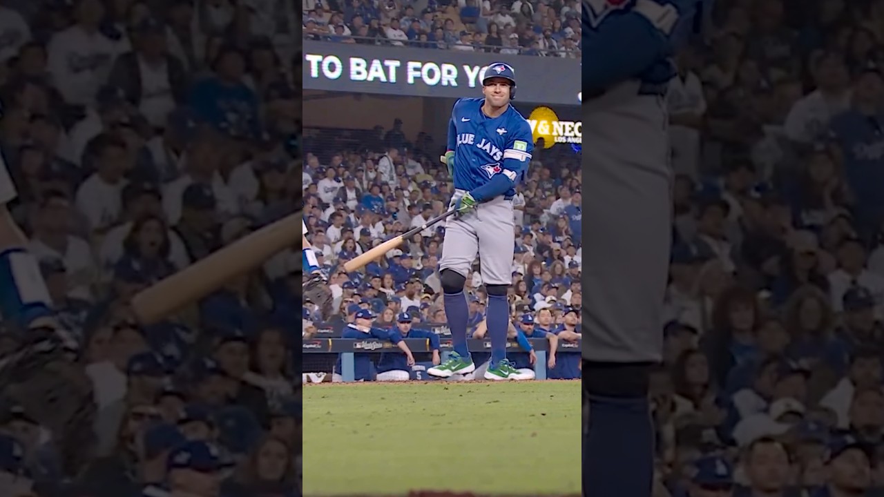 George Springer Injured His Oblique 😬 – Could Miss Rest of Series