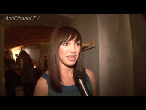 Kamila Nývltová - Diskrétně 🎶