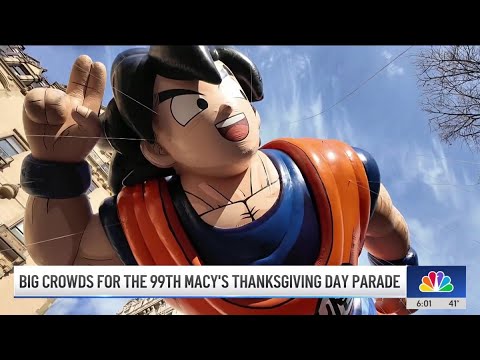 Crowds Fill Streets for 99th Macy's Parade 🎉