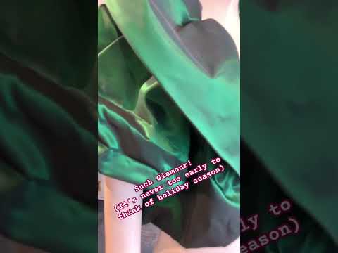 80s is ALWAYS in style! #fashion #vintageglam #vintage #80s #glamour #style #fashionblogger