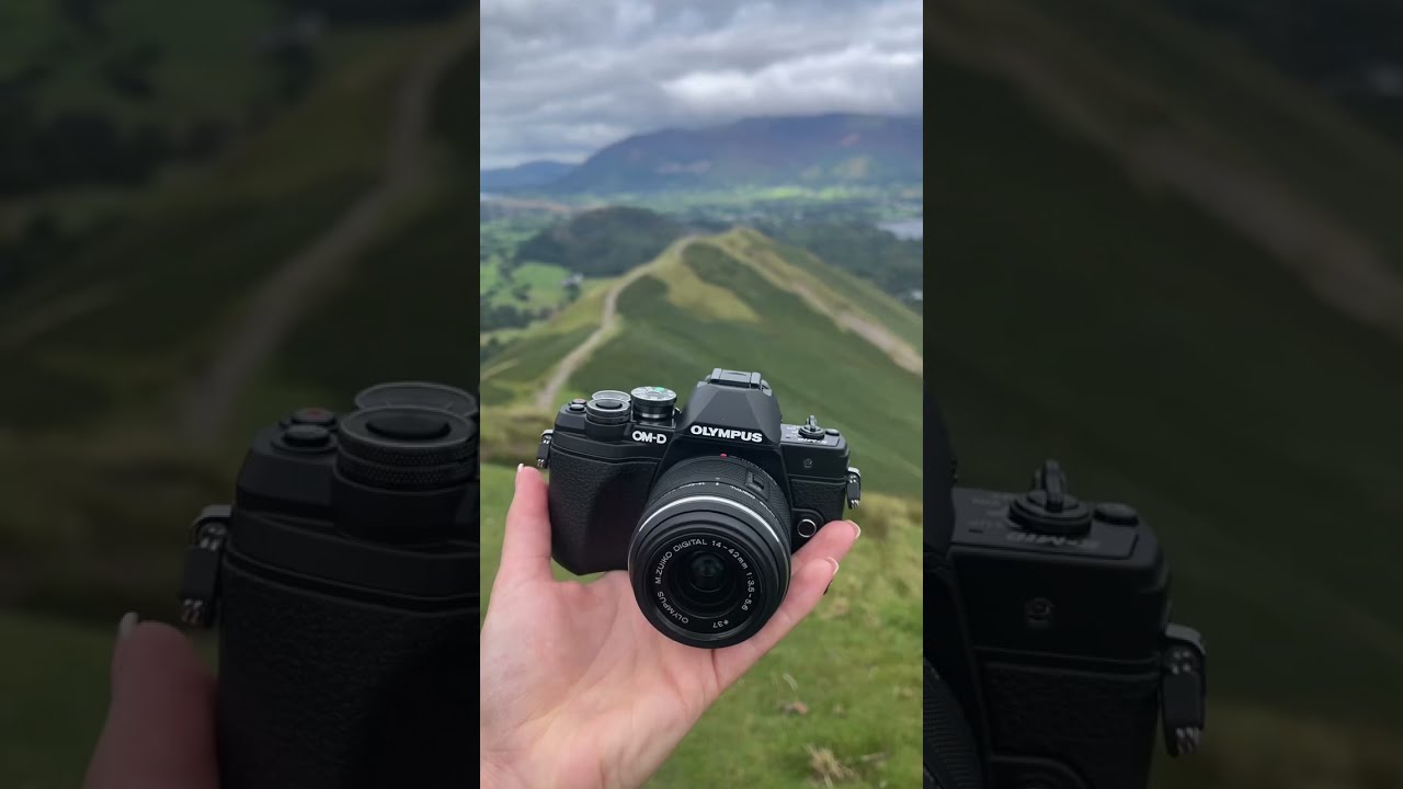 Compact Travel Kit for Olympus OM-D E-M10 📷