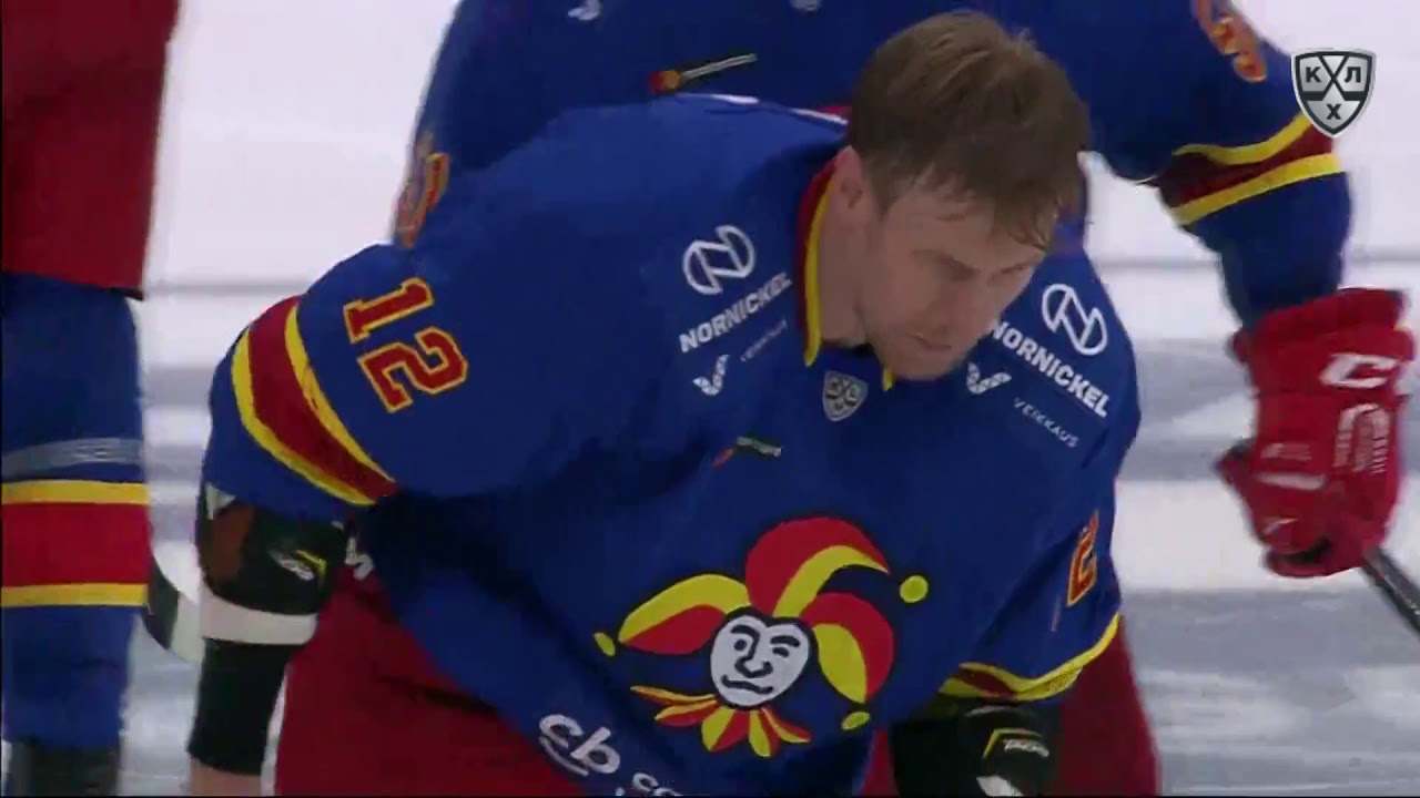 Эпический бой в КХЛ: Анттила против Дедунова после силового на Гранте 🥊