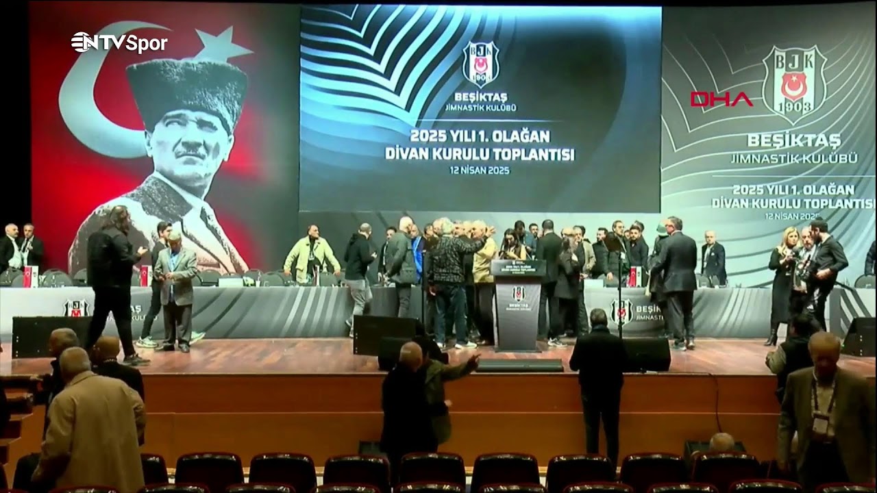 Beşiktaş Olağan Divan Kurulu Toplantısında Hasan Arat'a Saldırı 🚨