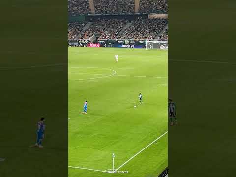 Oblak bloca falta lanzada por Lo Celso! Betis-Atlético de Madrid 27-10-25 #atleticomadrid #realbetis