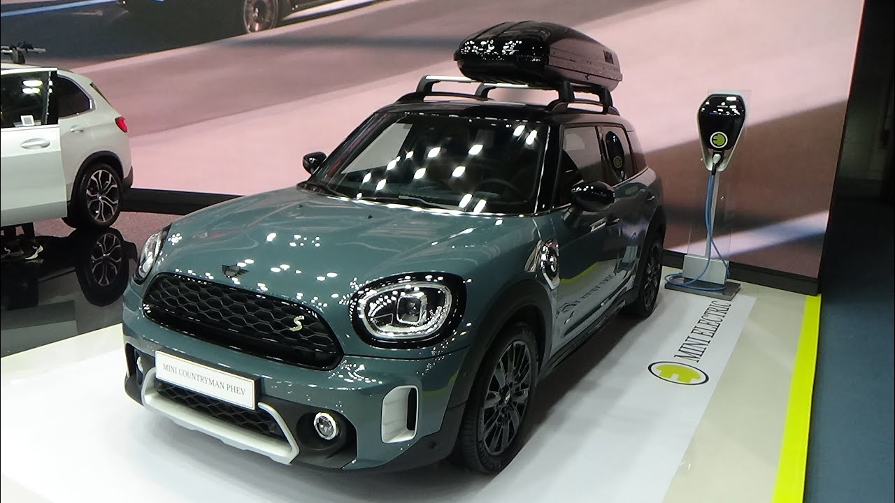 2022 Mini Countryman PHEV at Barcelona Show 🚗