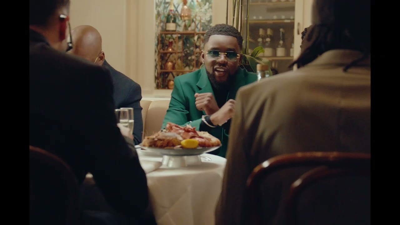 Guy2Bezbar - Guapa (Clip Officiel) 🎶 Découvrez le nouveau hit !