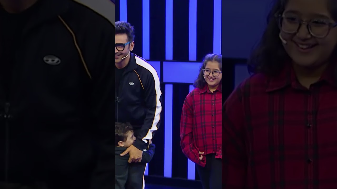 Faysal Quraishi Introduces His Wife & Kids on Show! π¨βπ©βπ§βπ¦ #Shorts