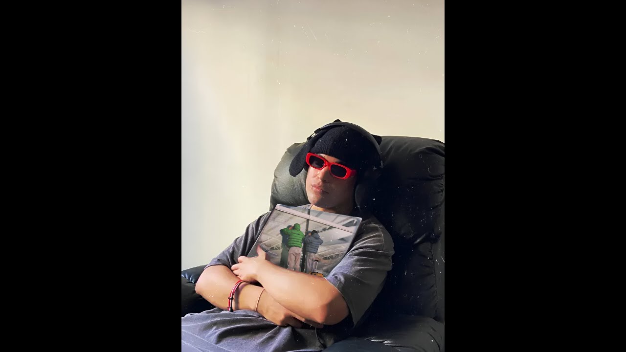 Remix de Hey Phone en Español 🎶