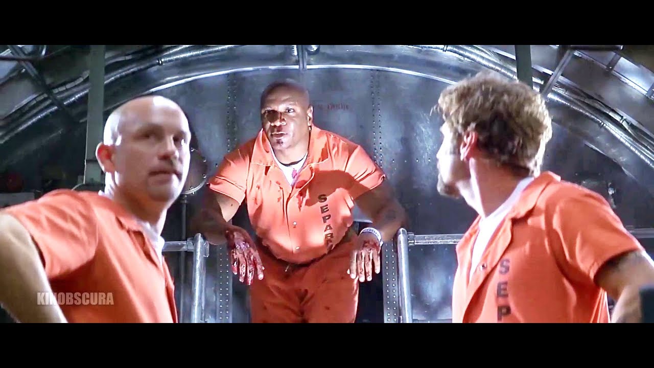 Con Air (1997): DEA Agent Shot by Cyrus ✈️