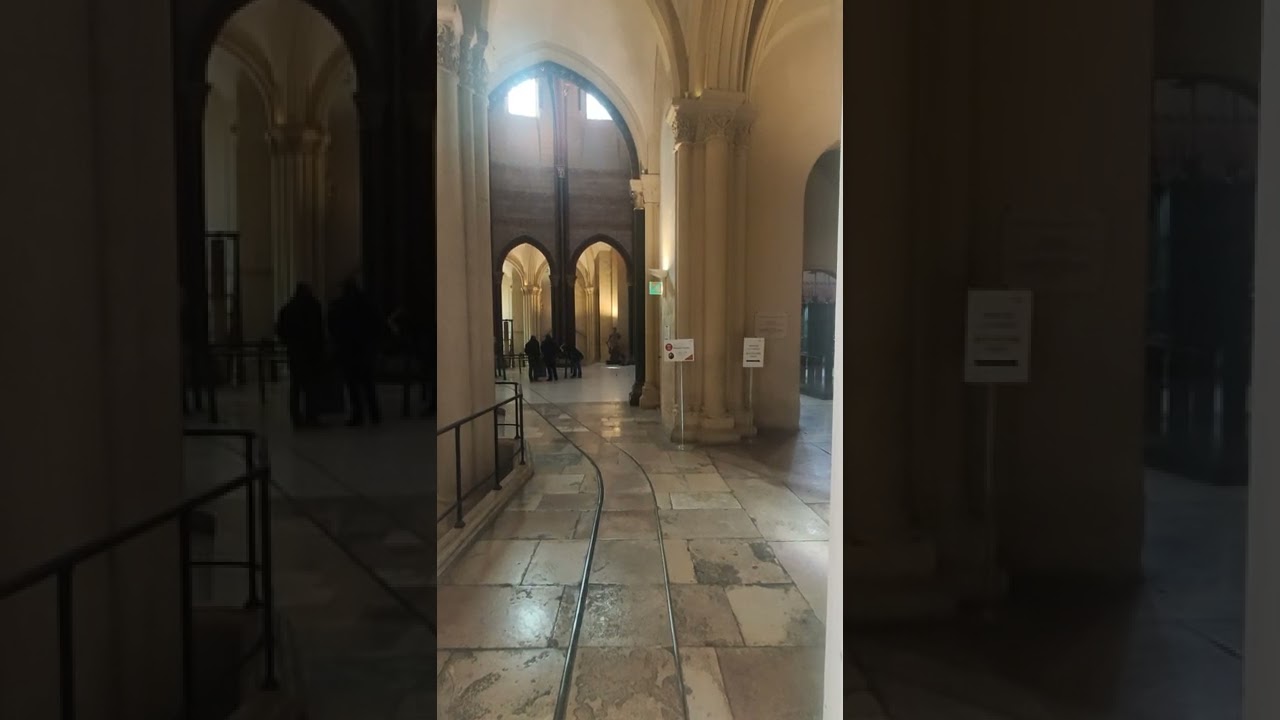 Visitez l'Ancienne Église Saint-Martin-des-Champs au Musée des Arts et Métiers 🏛️