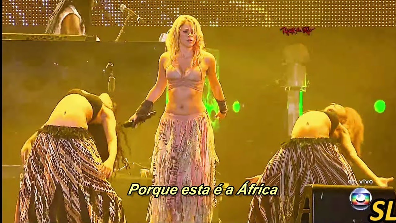 Shakira - Waka Waka (Live in Brazil) 🌎 | Tradução e Legenda da Música da Copa 2010