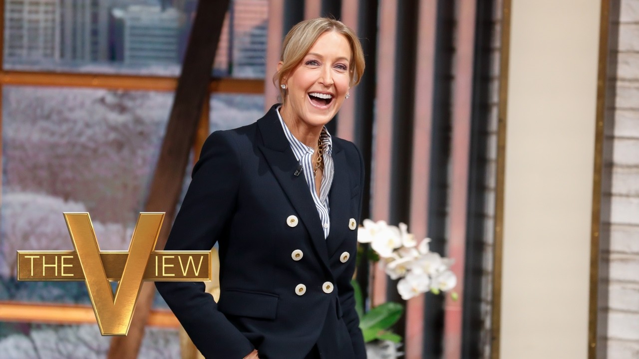 Lara Spencer's Passion for Thrifting on 'That Thrifting Show' 🌿