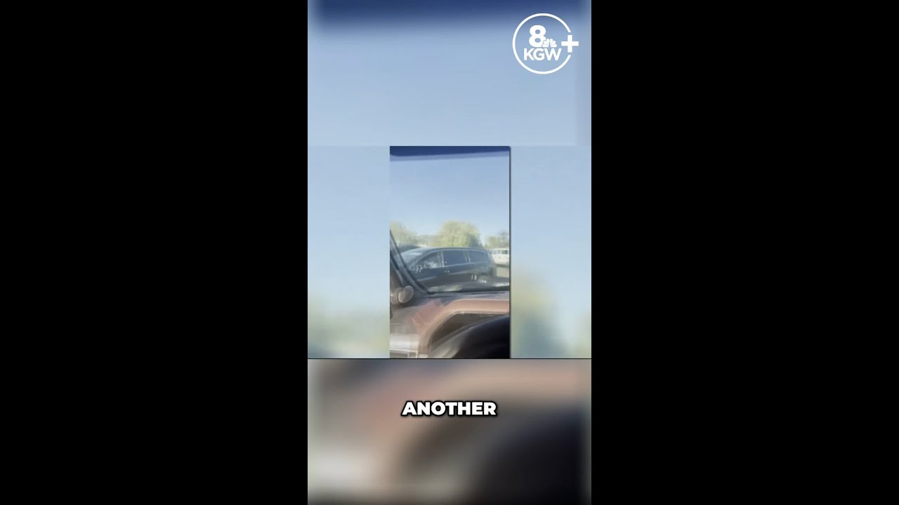 Hillsboro Residents Block Federal Vehicles Over Detention 🚧