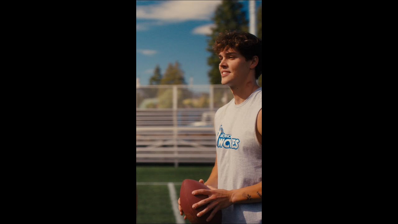 Ne manquez pas la sortie de 'Closer' avec Noah Beck et Siena Agudong demain sur Prime Video ! 🎬