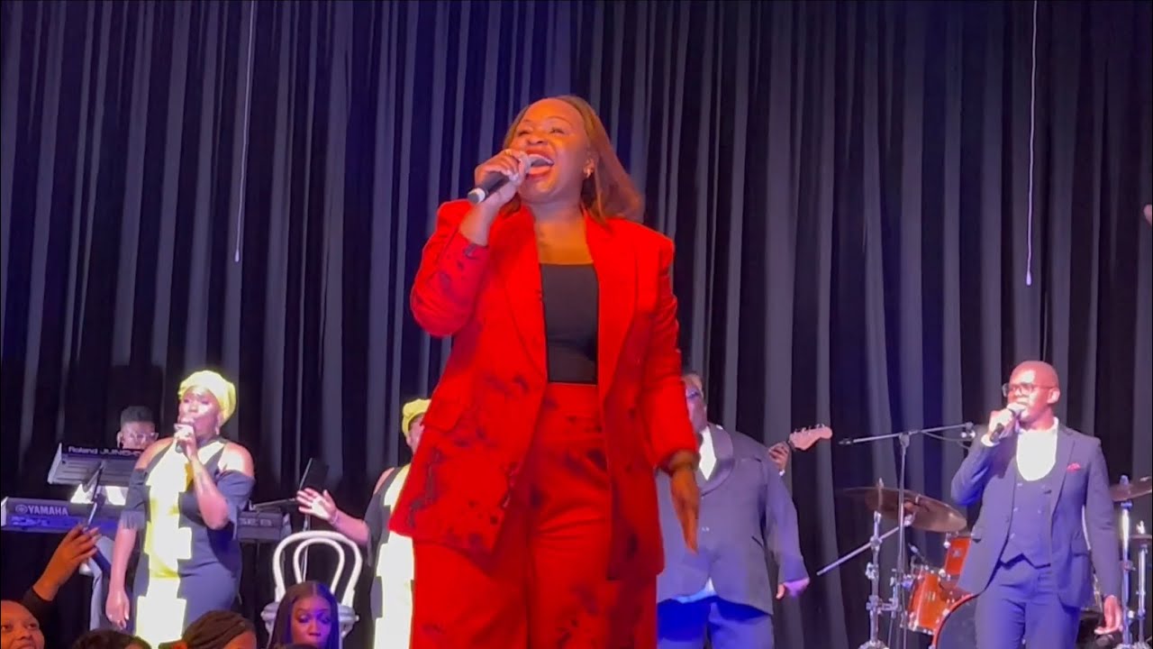 Nkulunkulu Wemihlola by Xolly Mncwango (Intimate Worship)