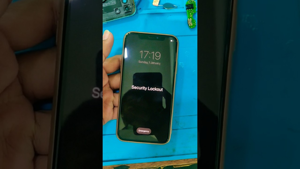 Fix iPhone XS Security Lockout Issue 🔒