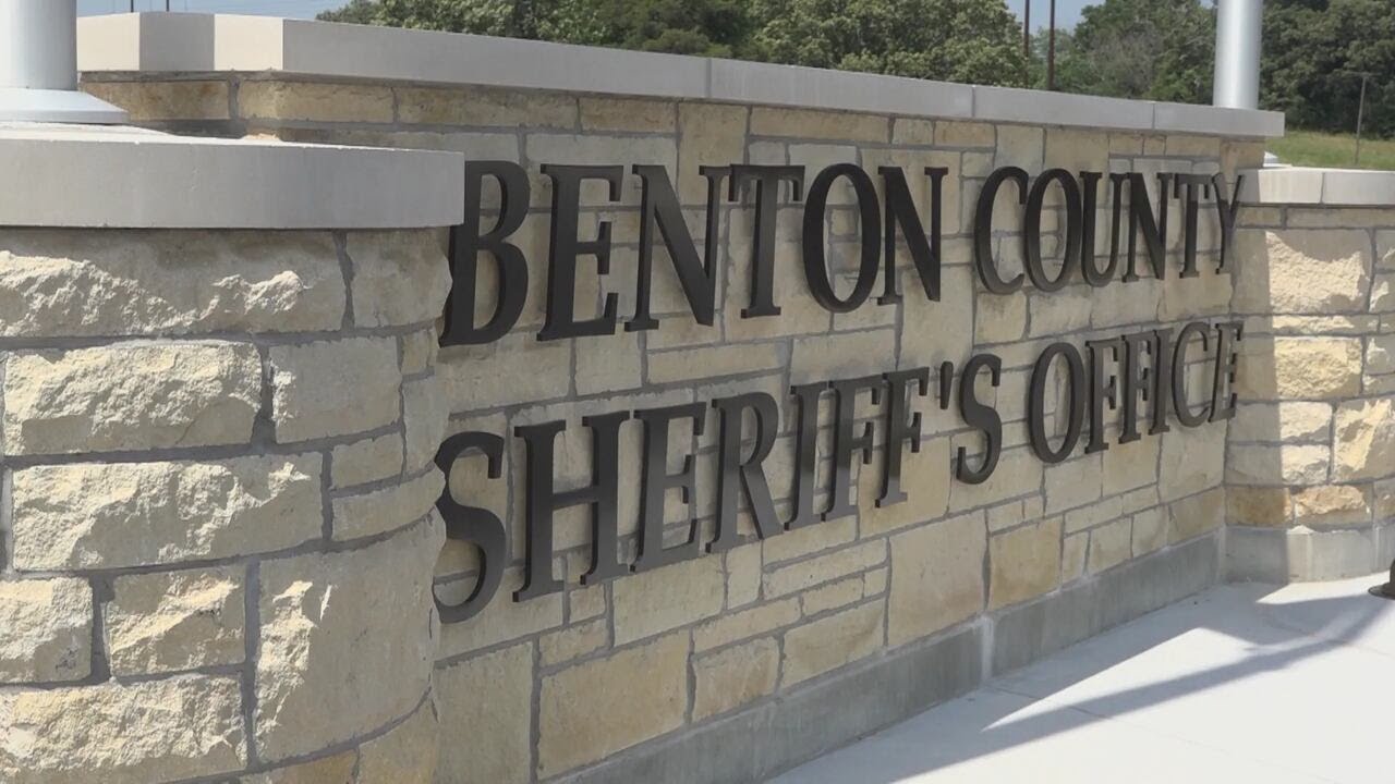 Benton County Deputy Fired & Suspended After Incident π