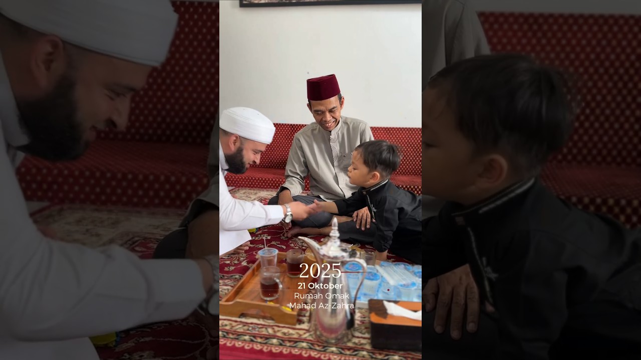 UAS and Ustadz Abdul Somad with Syechalial Aldeeb 🌟