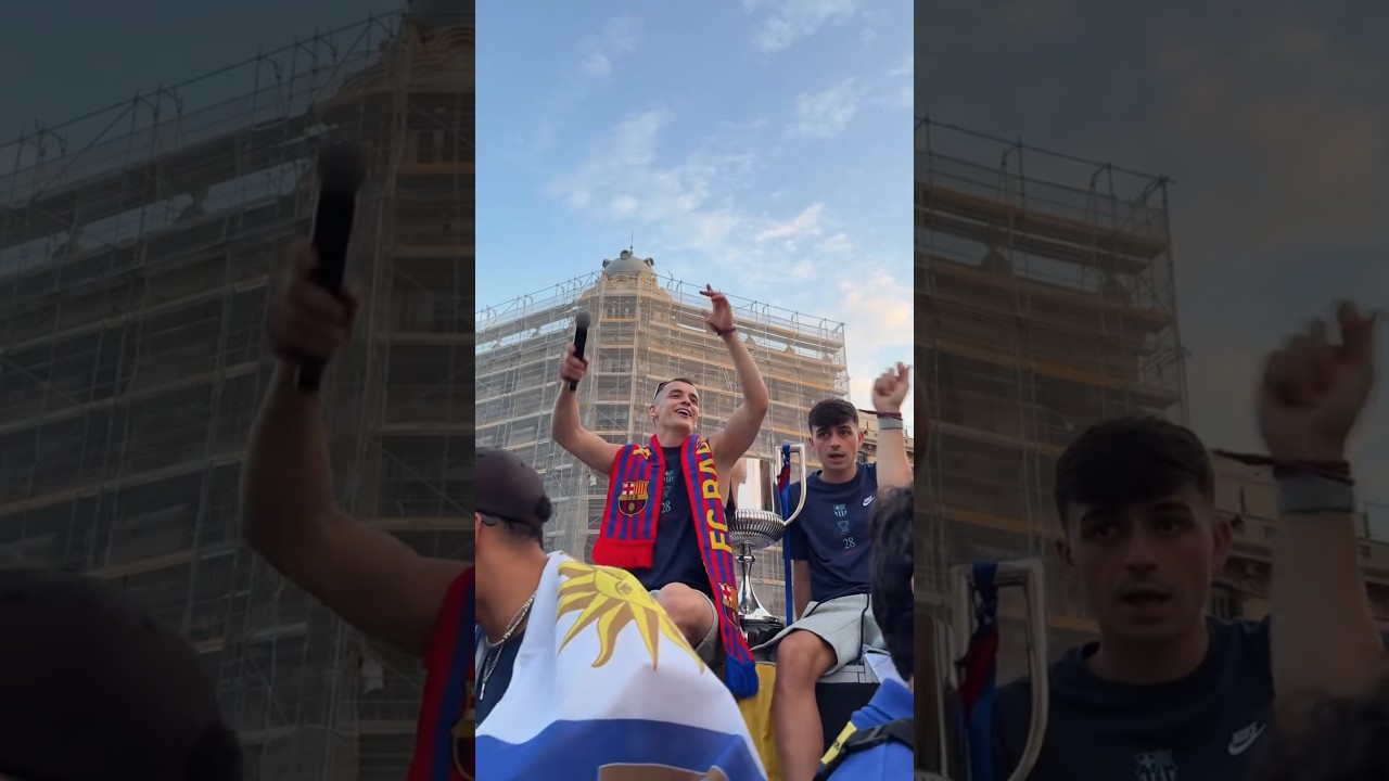 🔥 Marc Casado, Pedri & Ronald Araujo Chant with Barça Fans! | Exciting Football Moments