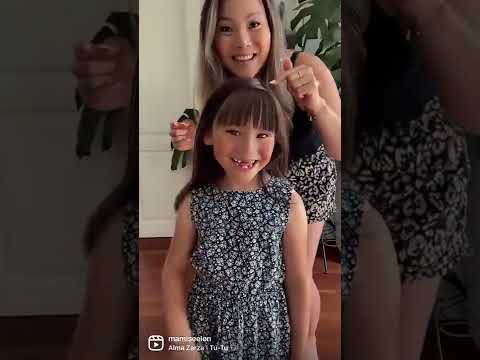 Steht mir ein Pony? 🤭 Haare ab! Transformation #shorts Mamiseelen