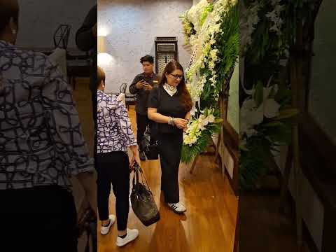 Jennifer Sevilla visited the wake of Charito Gonzales (Mother of Cristina Gonzales) #shorts