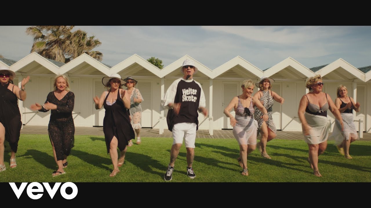 J-Ax - Ostia Lido & New Video “Supercalifragili” 🎶