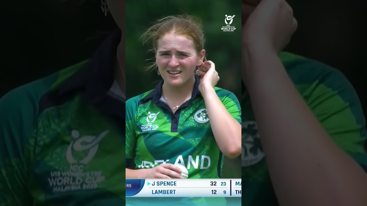 Bizarre Delay in U19 Cricket Match 🤣