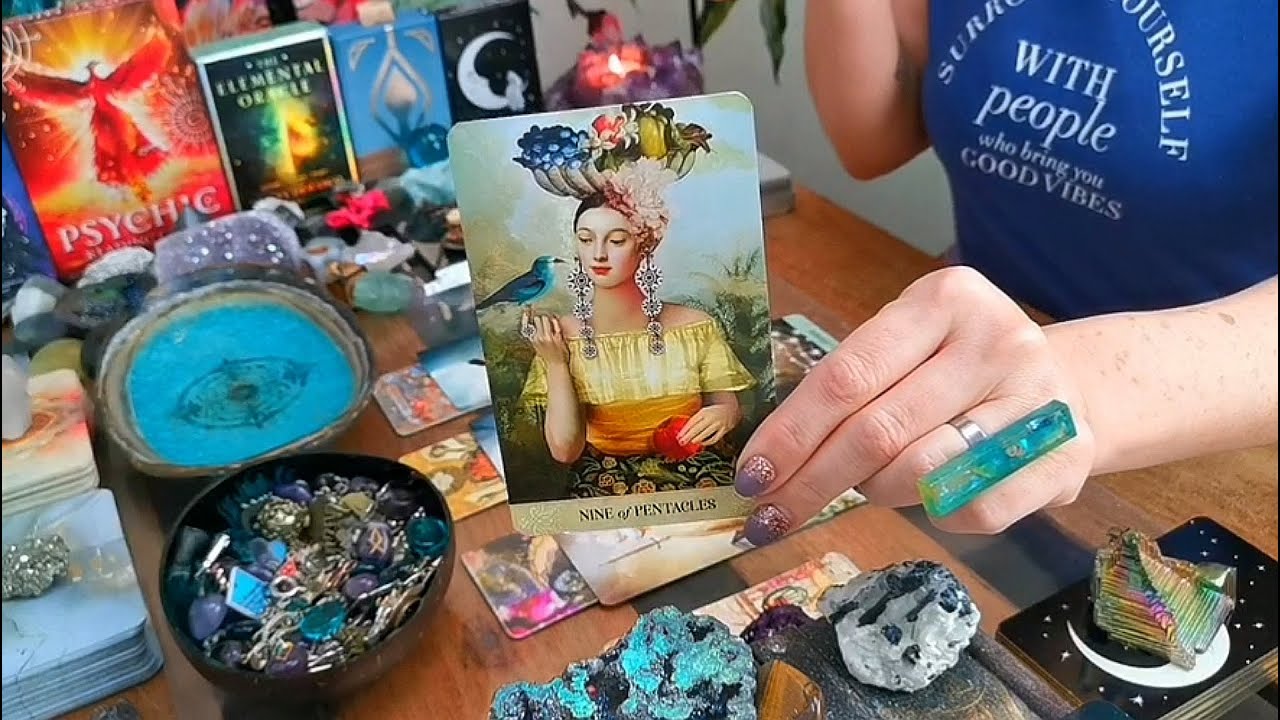 Gemini November 2025 Monthly Tarot Reading ✨ Insights & Predictions
