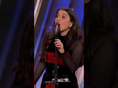 She made the audience sing "Africa!" 🤩 Pub Choir on AGT!