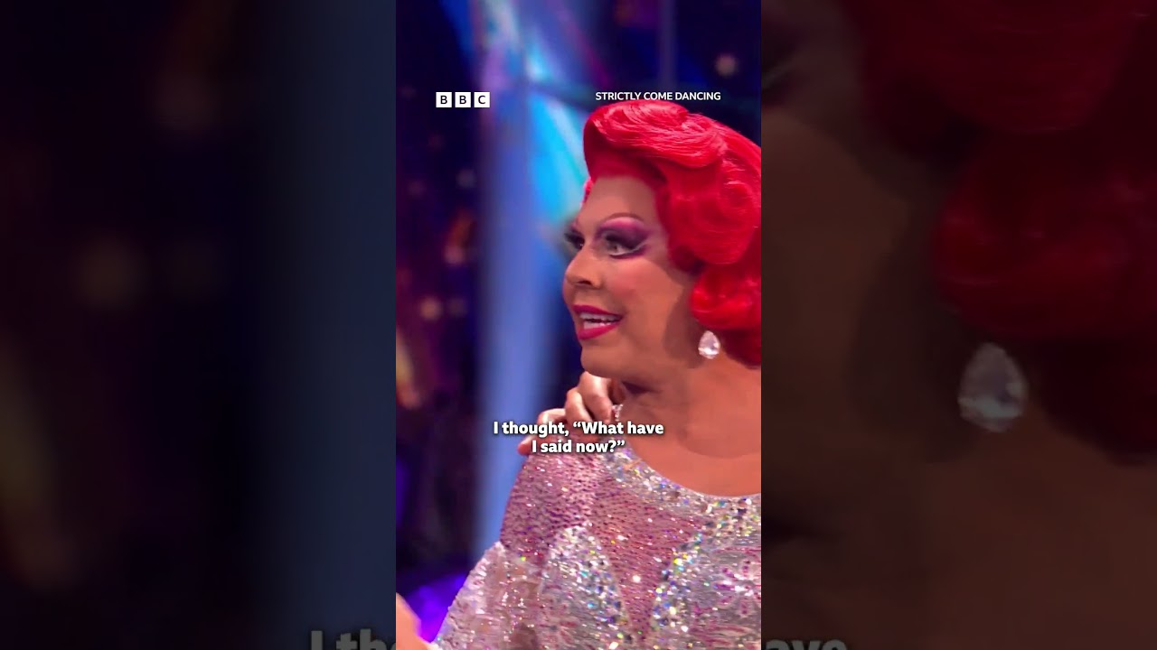 La Voix giving us a free comedy show - BBC