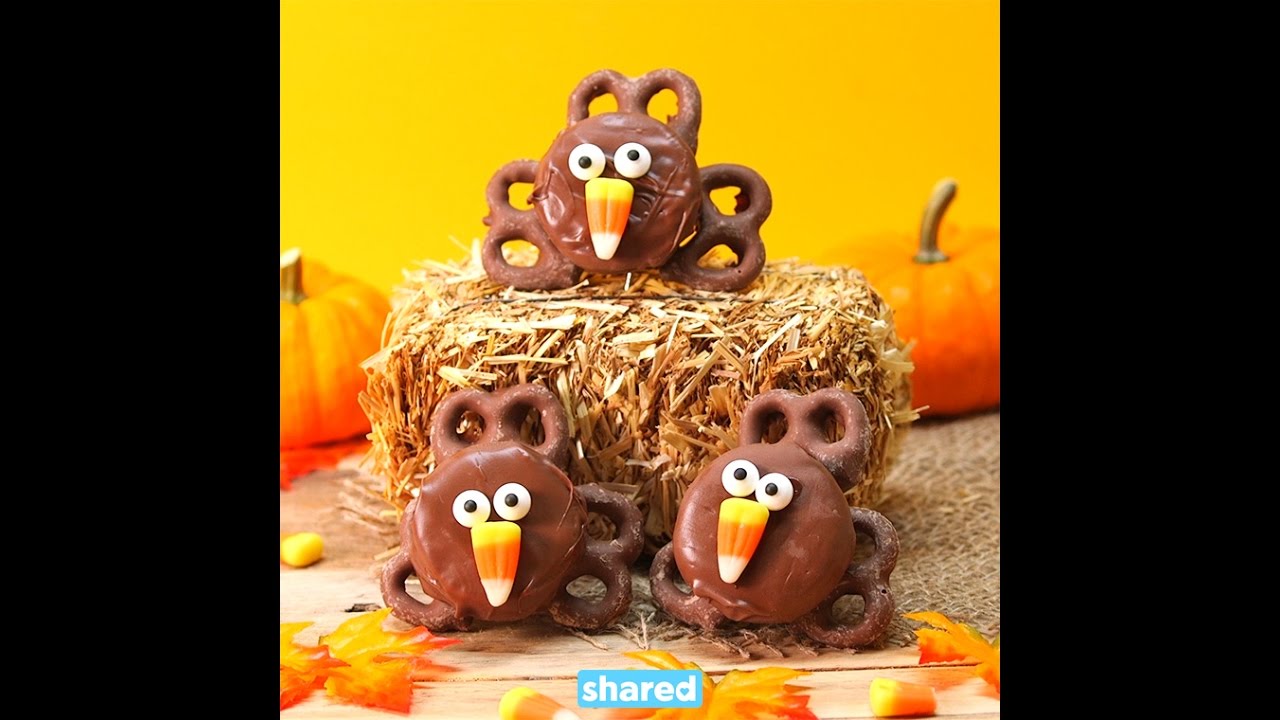 Adorable & Easy Thanksgiving Oreo Turkeys π¦