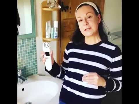 Clare London Multi-Functional Facial Device ✨