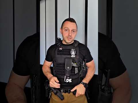 L’équipement préféré des agents de sécurité armée ! #sécurité #shorts ￼