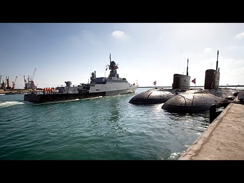 Ukraine Attacks Russian Submarine with Underwater Drones 🚤