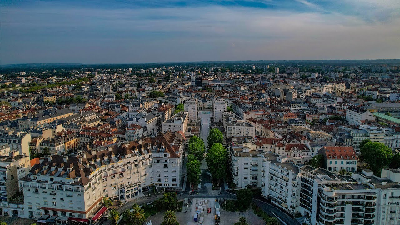 Pau : La métamorphose en 10 ans 🌆