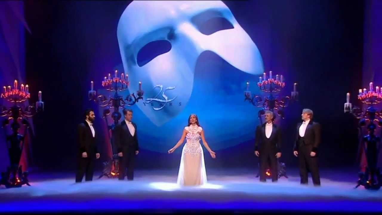 Nicole Scherzinger Performs 'Phantom of the Opera' 🎭