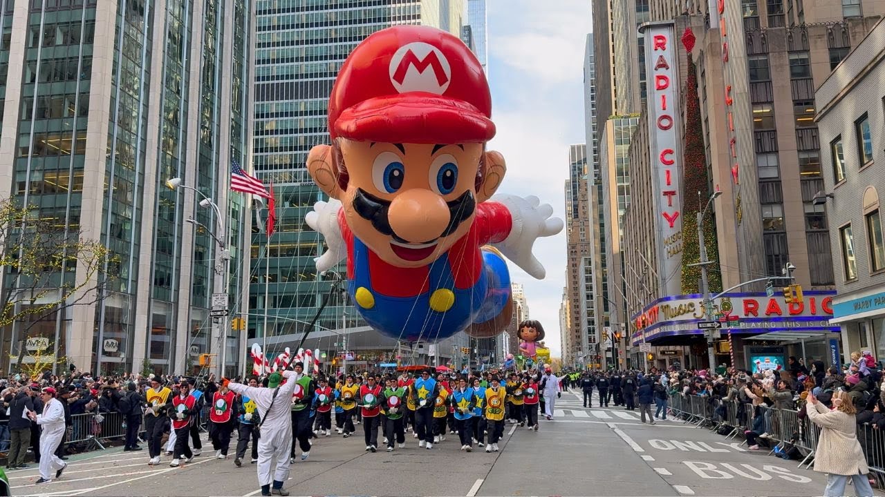 2025 Macy's 2025 Thanksgiving Parade in NYC 🎈