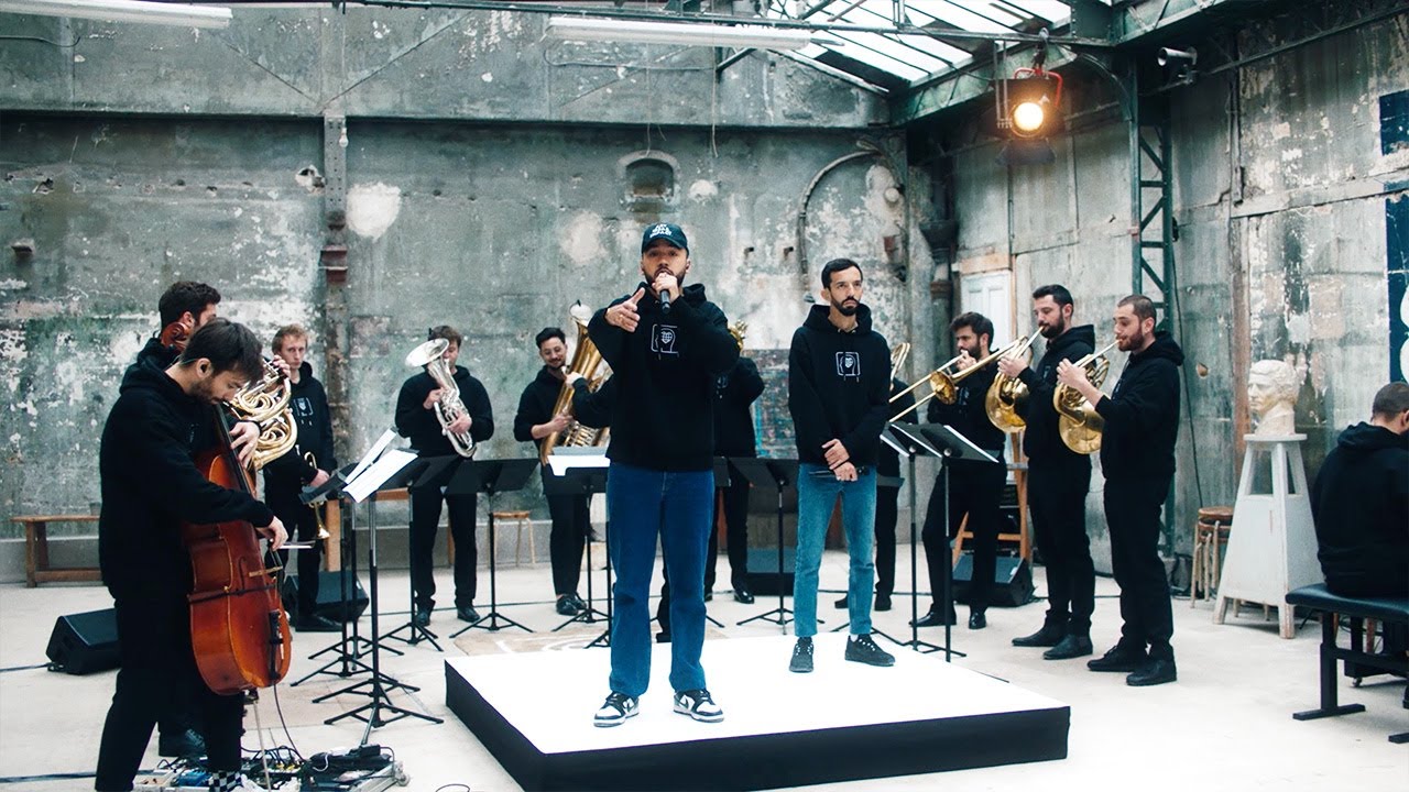 Bigflo & Oli - SACRÉ BORDEL (Live Performance) 🎻 | Tournée Internationale – Réserve tes places maintenant!