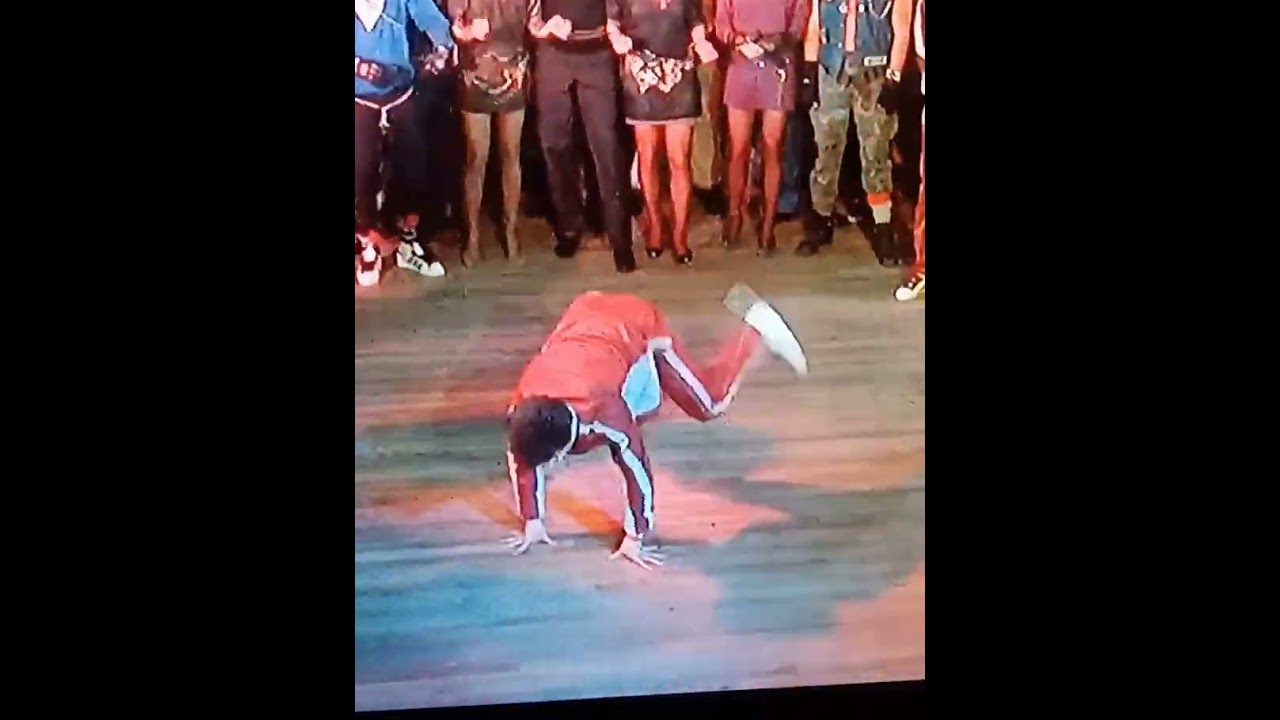 Beat Street Windmill: Classic Breakdance Moves ๐