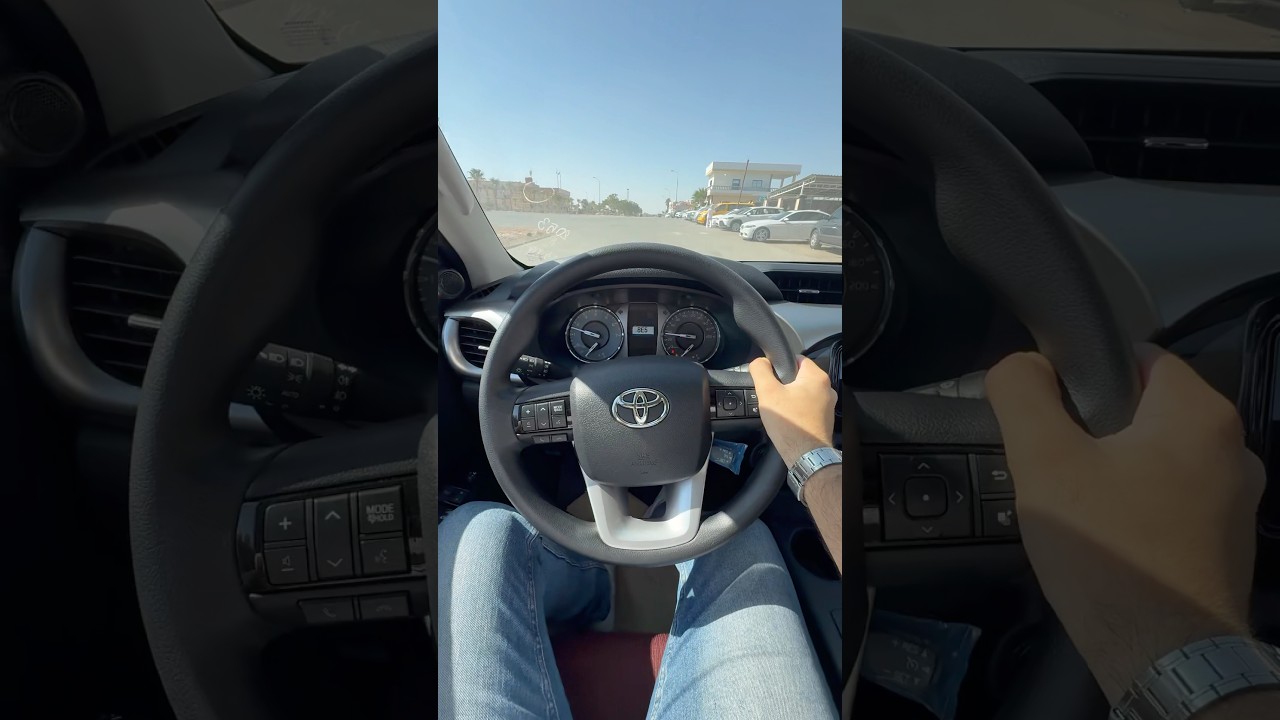 2025 Toyota Hilux SR5 Test Drive 🚗