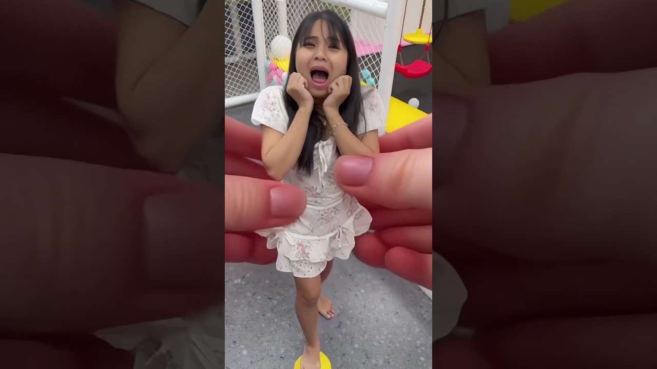 LNS - Linh Nhi Transformed Like Clay || Paws Plasticine Girl #shorts