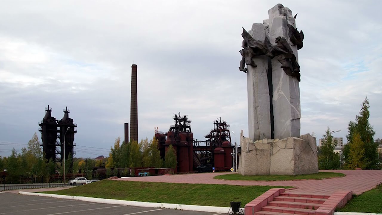 Памятник металлургам и история Нижнетагильского музея Завода Демидовых 🏭