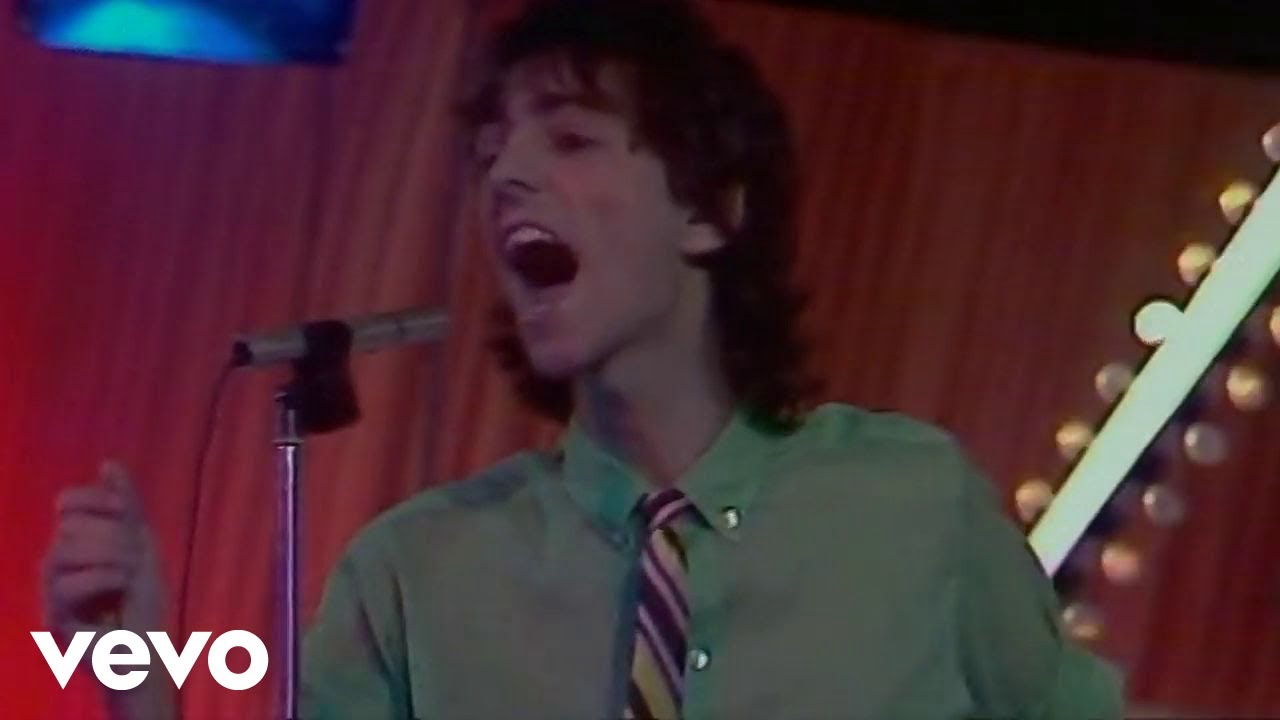 Tequila Performs 'Salta' 🎸