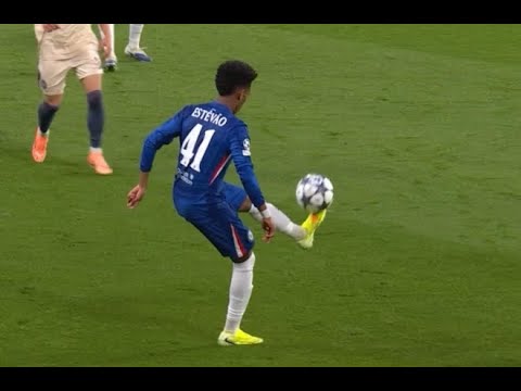 Estêvão Shines Against Ajax | UCL Talent 🌟