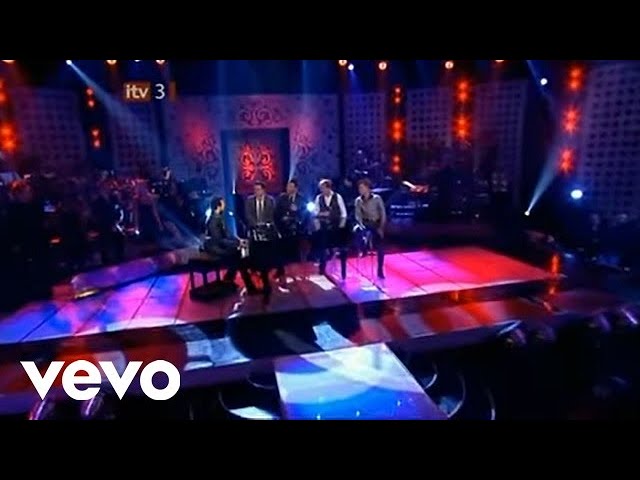 Westlife & Lionel Richie Perform 'Easy' Live 🎶