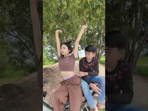 Prank Girlfriend So Sweet & Funny 😂💖 | Cute Couple Moments#Prank #FunnyPrank #CoupleGoals