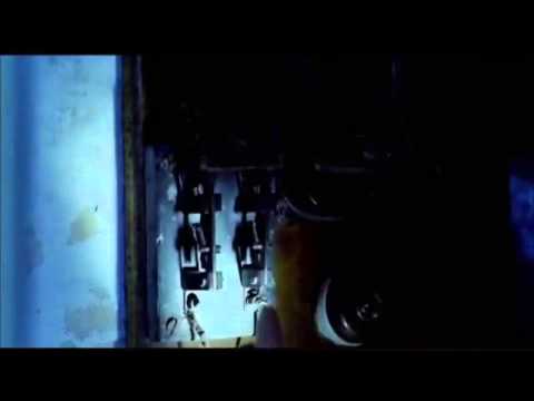 In A Glass Cage - Bande Annonce (1987)